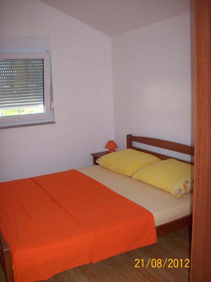 Apartments With A Parking Space Vir - 17422 Esterno foto